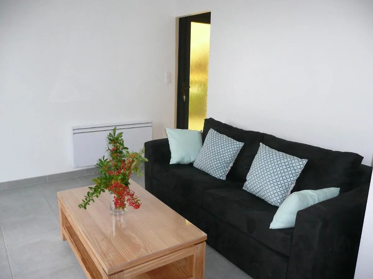 Villa Semi-Detached House, Plouguerneau 0*,  Francia